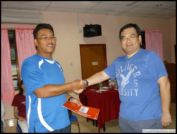32. Graduation Certificate presentation